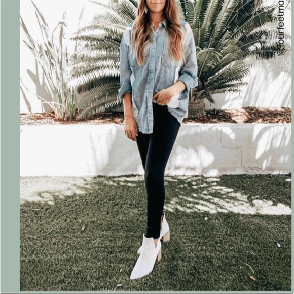 STEVE MADDEN | ‘Darryn’ Bootie Stacked Heel Bone/ White. Size: 9M. - Picture 2 of 16